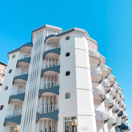Apollo Fronte Mare Lejlighed Lido di Jesolo Eksteriør billede